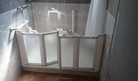Allan Installation Thermique et Sanitaire - AITS Salle de bain PMR Alès